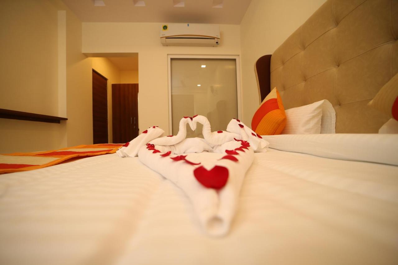 Hotel Myriad Inn Джайпур Екстериор снимка